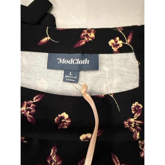 NWT ModCloth Sunday Afilado Black Floral Back Wrap Bow Tie Pullover Top Size L - Picture 10 of 13